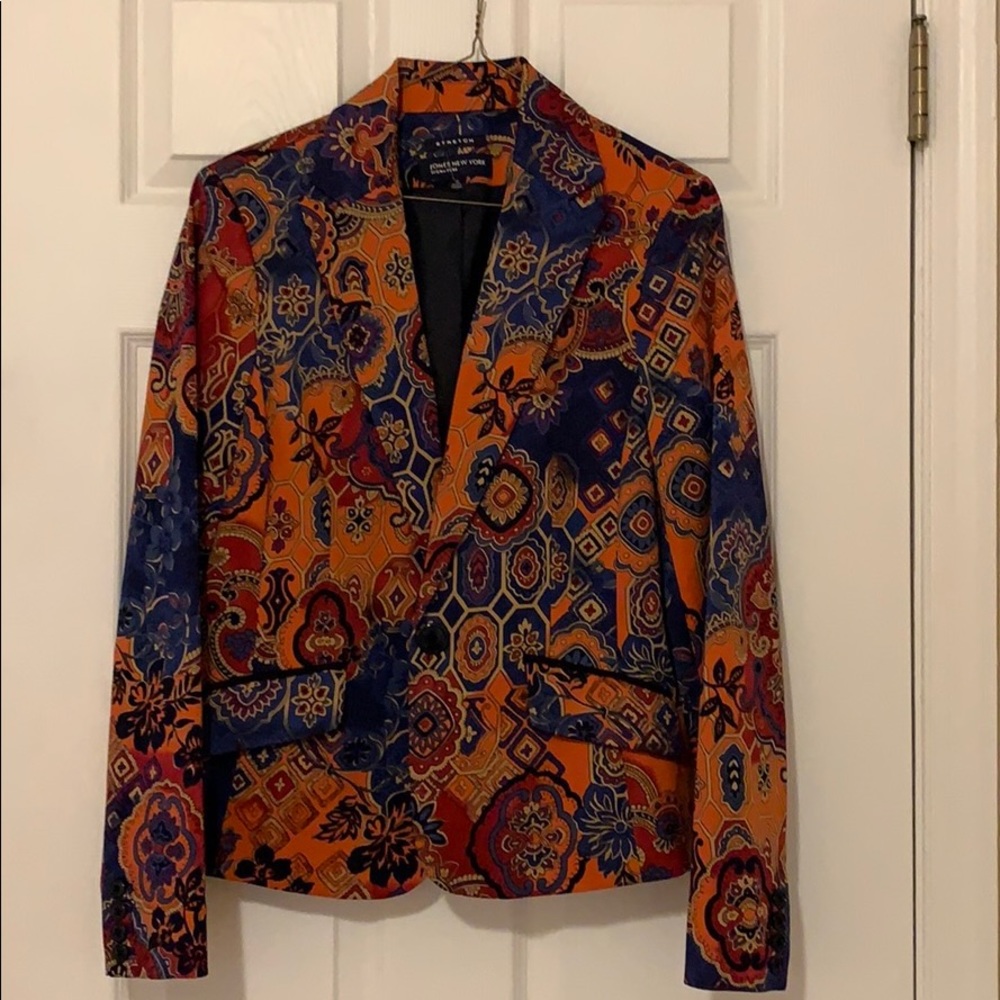 Jones New York bold printed blazer size 10